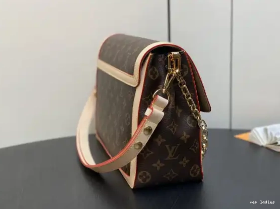 Cheap VUITTON DAUPHINE-28*20*11CM LOUIS 0506